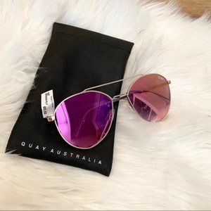 QUAY NWT Dragonfly Aviator Pink Sunglasses Gold